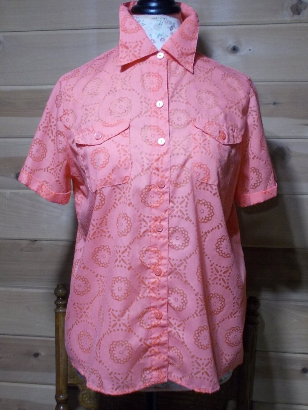 Alfred Dunner Women's Coral Semi Sheer Blouse Size 8 EUC